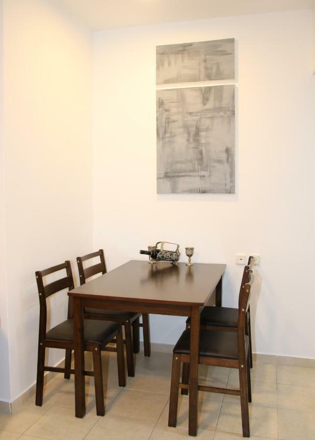 Tiberias Apartment Ngoại thất bức ảnh